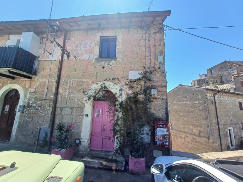 Monolocale in P.Zza Roma 8, Calcata — foto 5 di 5