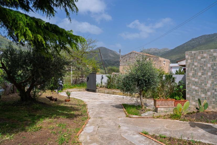 Villa unifamiliare in Contrada Suvarelli  Snc, Montelepre — foto 4 di 5