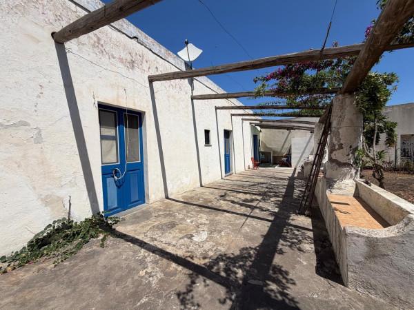 Villa in Via Roma, Lipari