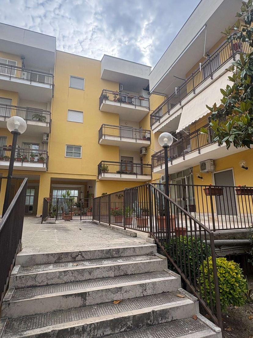 Appartamento, Canosa di Puglia — foto 4 di 5