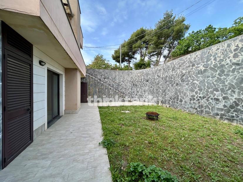 Villa in Via delle Ginestre, Pedara