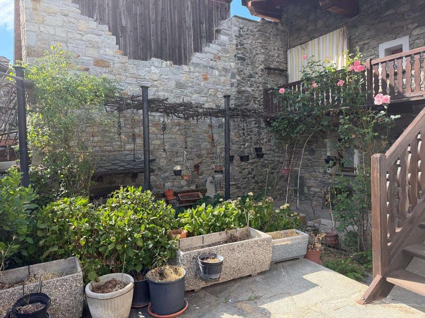 Casa indipendente in Località Tzesanuova, Pontey — foto 3 di 5