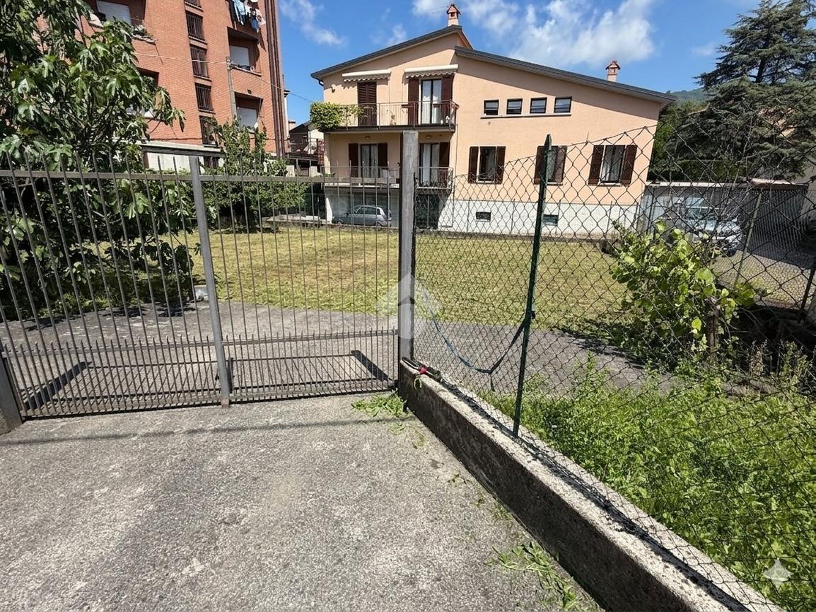 Casa indipendente in Via Canova 50, Olgiate Molgora