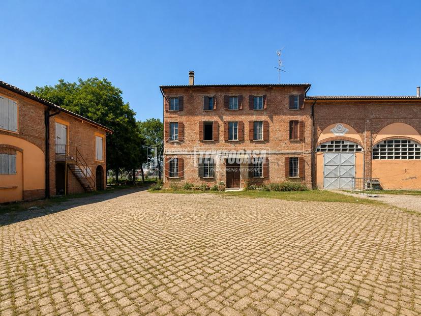 Casa indipendente in Strada Porto 17, Reggiolo — foto 4 di 5