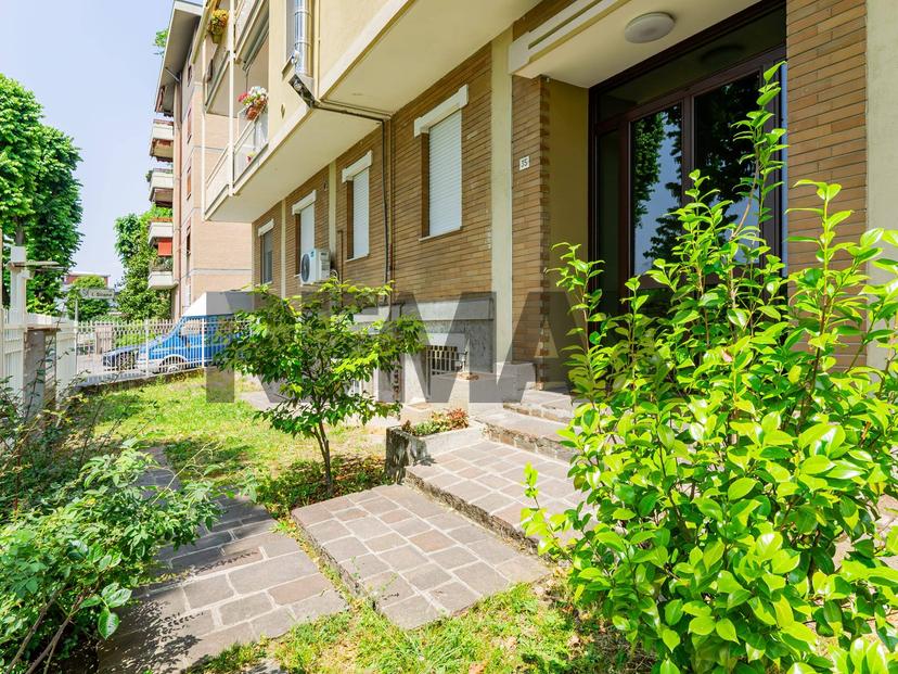 Trilocale in Via dell\'Atleta 35, Seregno — foto 2 di 5