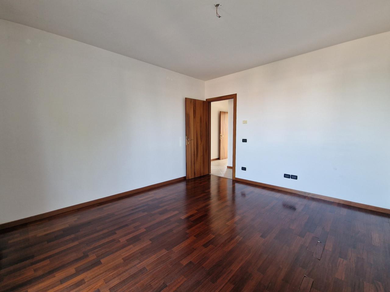 Trilocale in Via Camisana, Torri di Quartesolo
