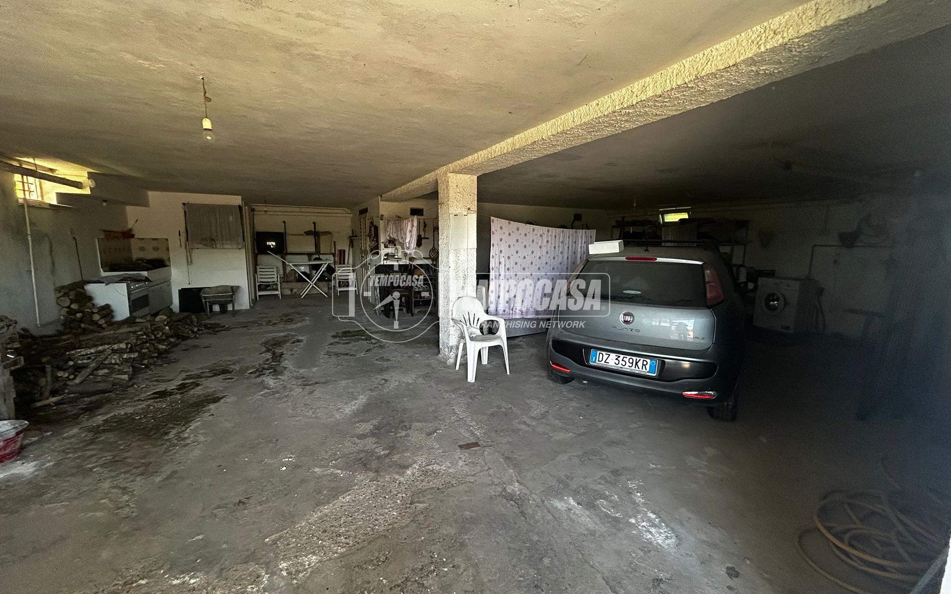 Villa in Via Giuseppe Fraccaroli, Fiumicino