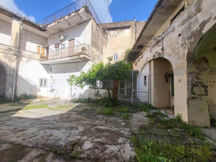 Casa indipendente in Roma 14, Santa Maria Capua Vetere — foto 2 di 5