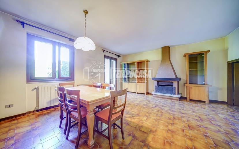 Trilocale in Via Campi Nuovi 9, Galliate Lombardo — foto 5 di 5