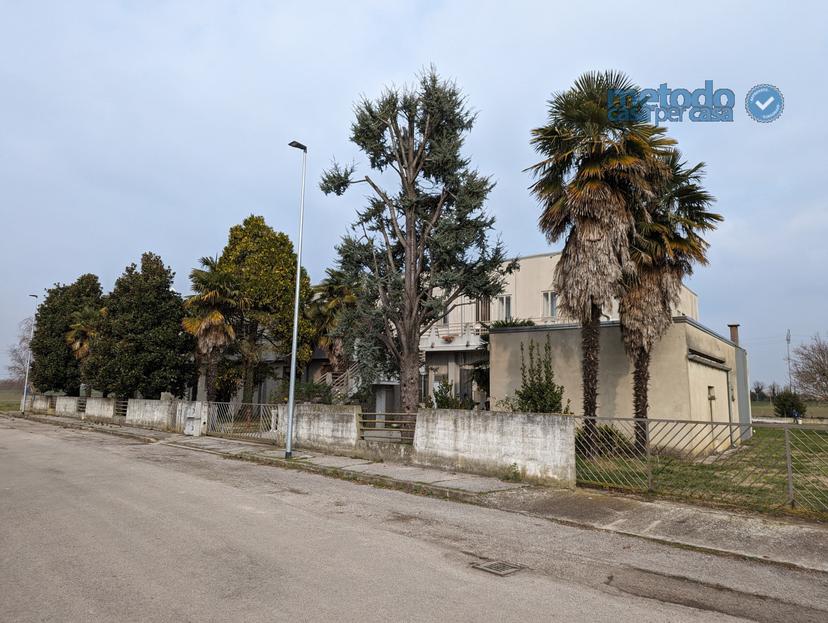 Villa, Gavello — foto 3 di 5