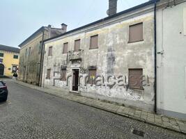 Casa indipendente in Via Scaligera, Montagnana