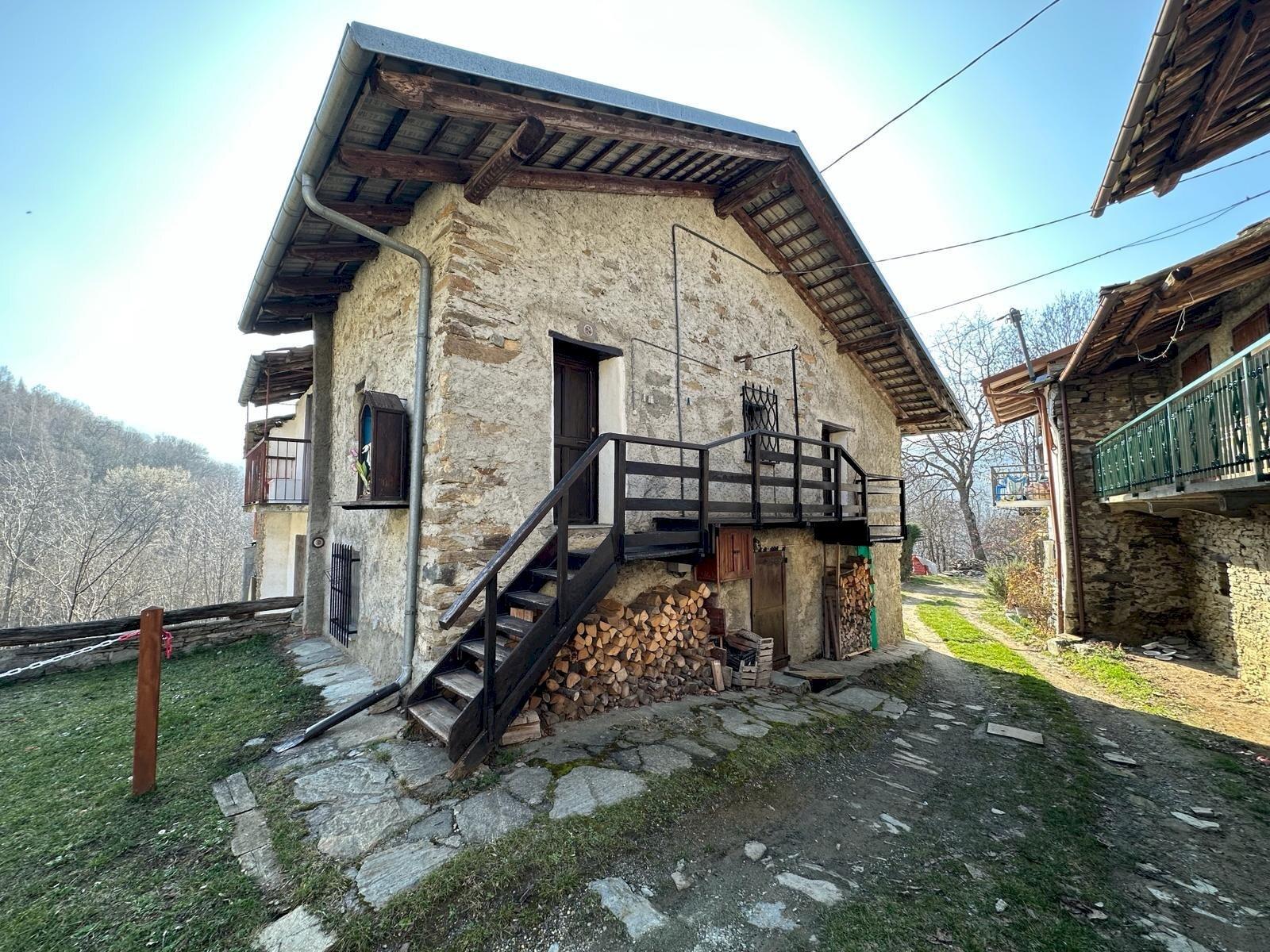 Rustico in Borgata Sarnaud, Busca