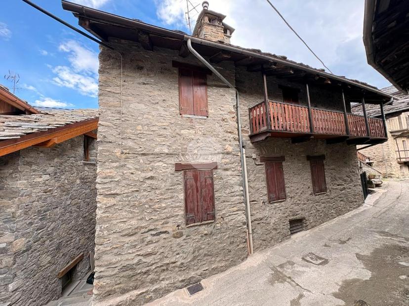 Casa indipendente in Frazione Plan d'Introd, Introd — foto 3 di 5