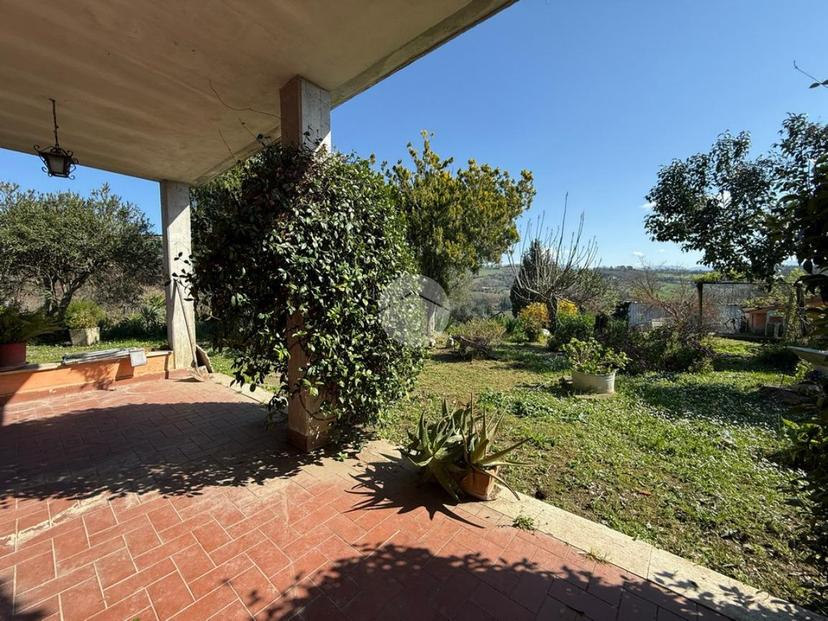 Casa indipendente in Vocabolo Collemanno 2, Magliano Sabina — foto 5 di 5