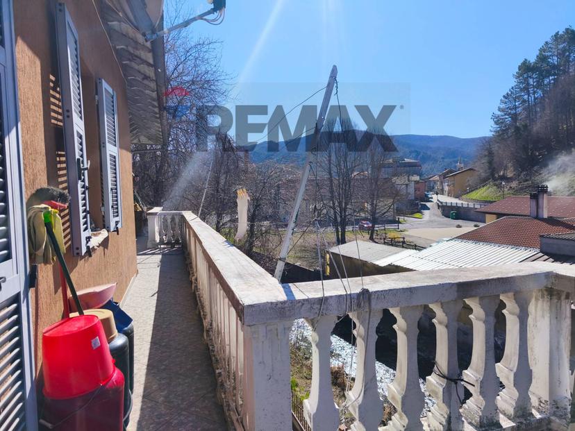 Casa indipendente, Calizzano — foto 2 di 5