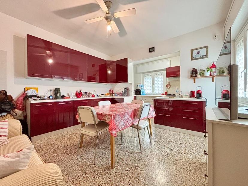 Casa indipendente in Via Croce 20, San Giovanni Lupatoto — foto 2 di 5