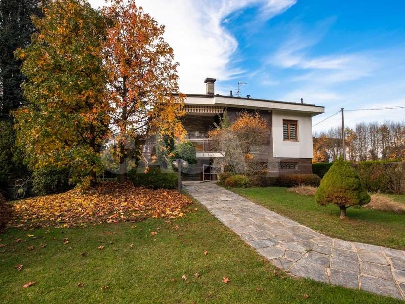 Villa unifamiliare in Via General Cadorna 20, Malnate — foto 5 di 5