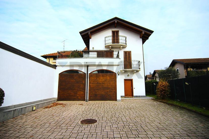 Villa in Via Monte Rosa 5, Gavirate — foto 5 di 5