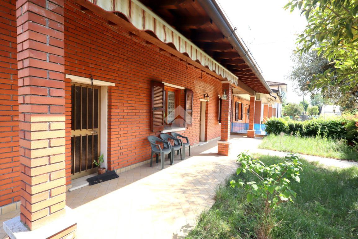 Villa in Via Bellini 16, Montirone