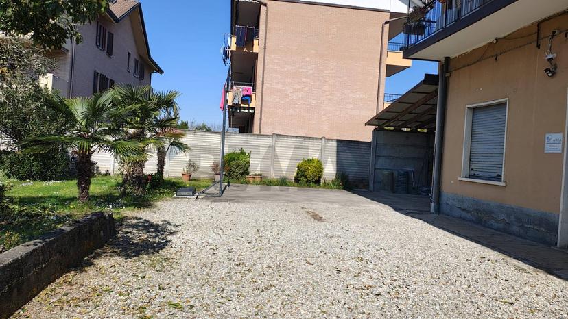 Trilocale in Via Tagliabue 71, Desio — foto 5 di 5