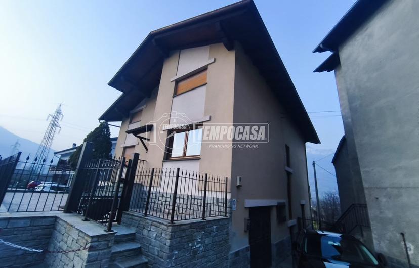 Casa indipendente in Strada Regionale 19 64, Pollein — foto 4 di 5
