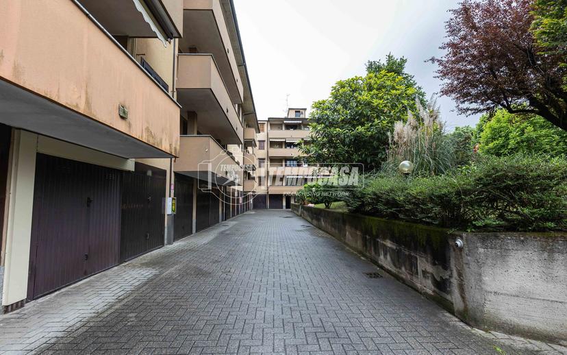 Quadrilocale in Via Monte Rosa 23, Giussano — foto 4 di 5