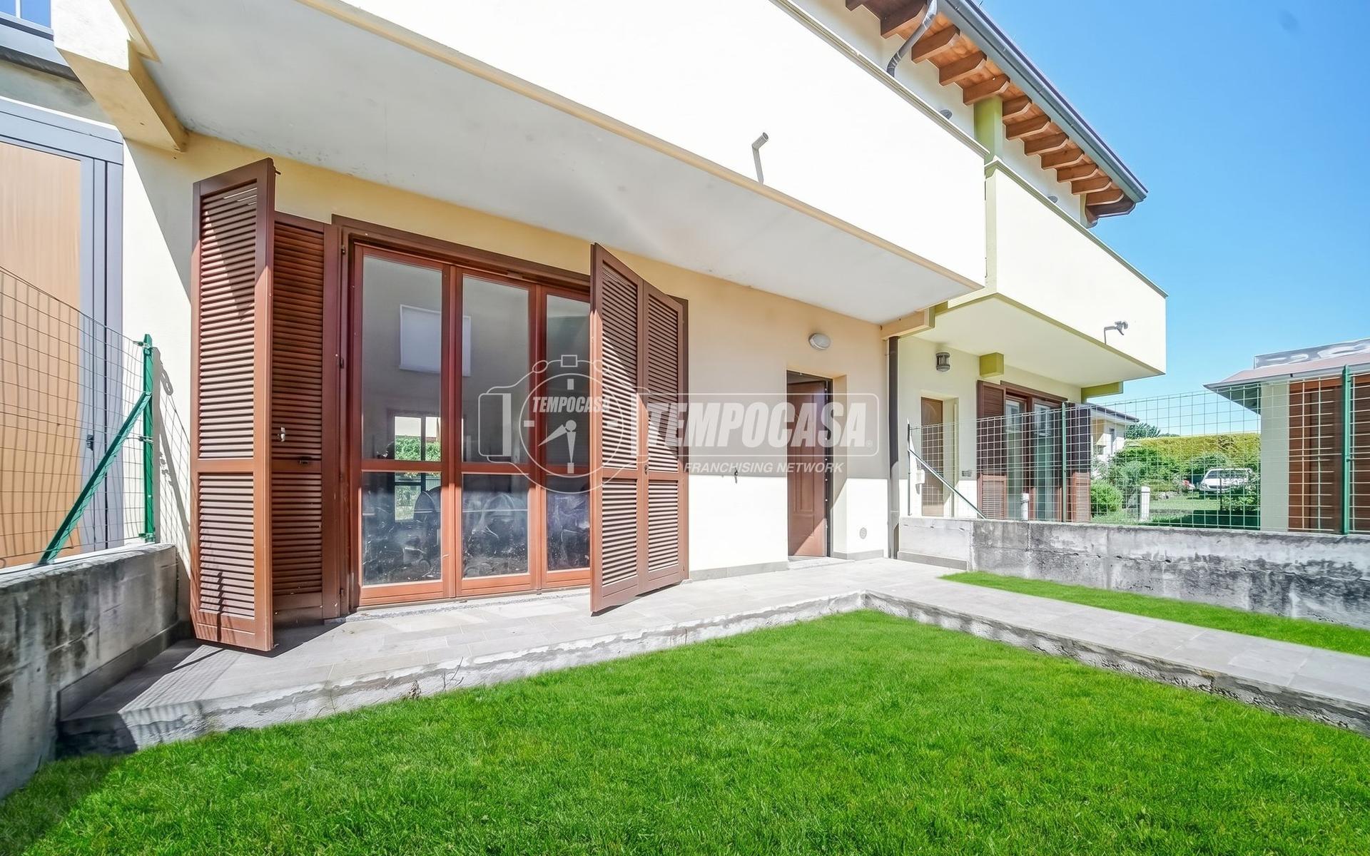 Villa a schiera in Via Antonio Gramsci, Casale Litta