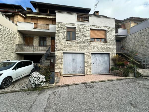 Villa a schiera in Via San Benedetto, Assisi — foto 2 di 5