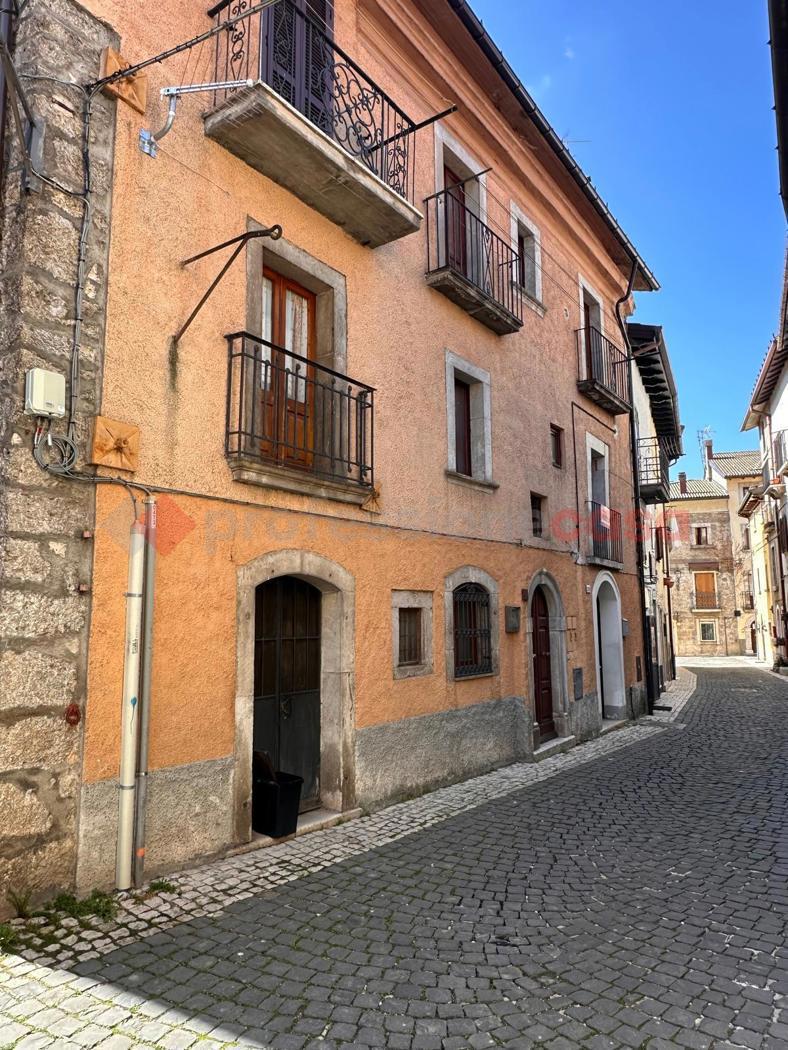 Casa indipendente in Via Valle San Paolo  10, Pescasseroli — foto 3 di 5
