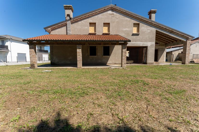 Villa in Via 8 Marzo, Snc, Campolongo Maggiore — foto 4 di 5
