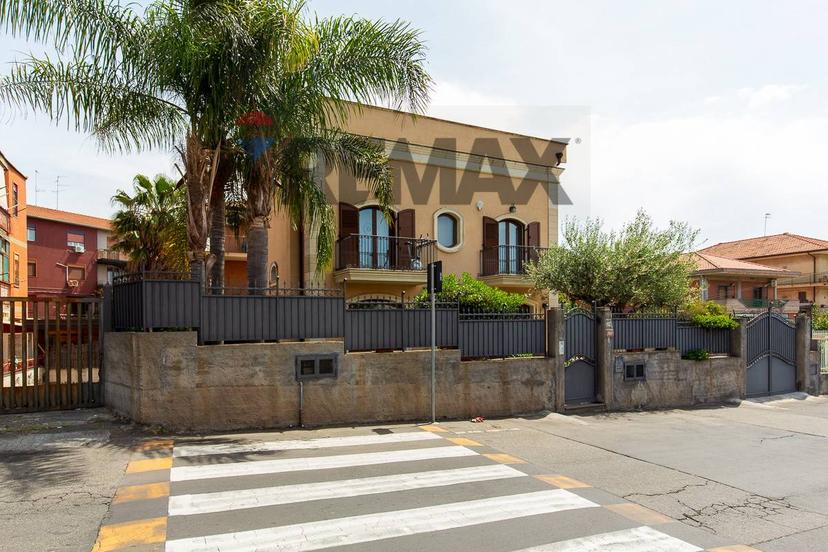 Casa indipendente in Via Poggio del Lupo 47/B, Misterbianco — foto 3 di 5
