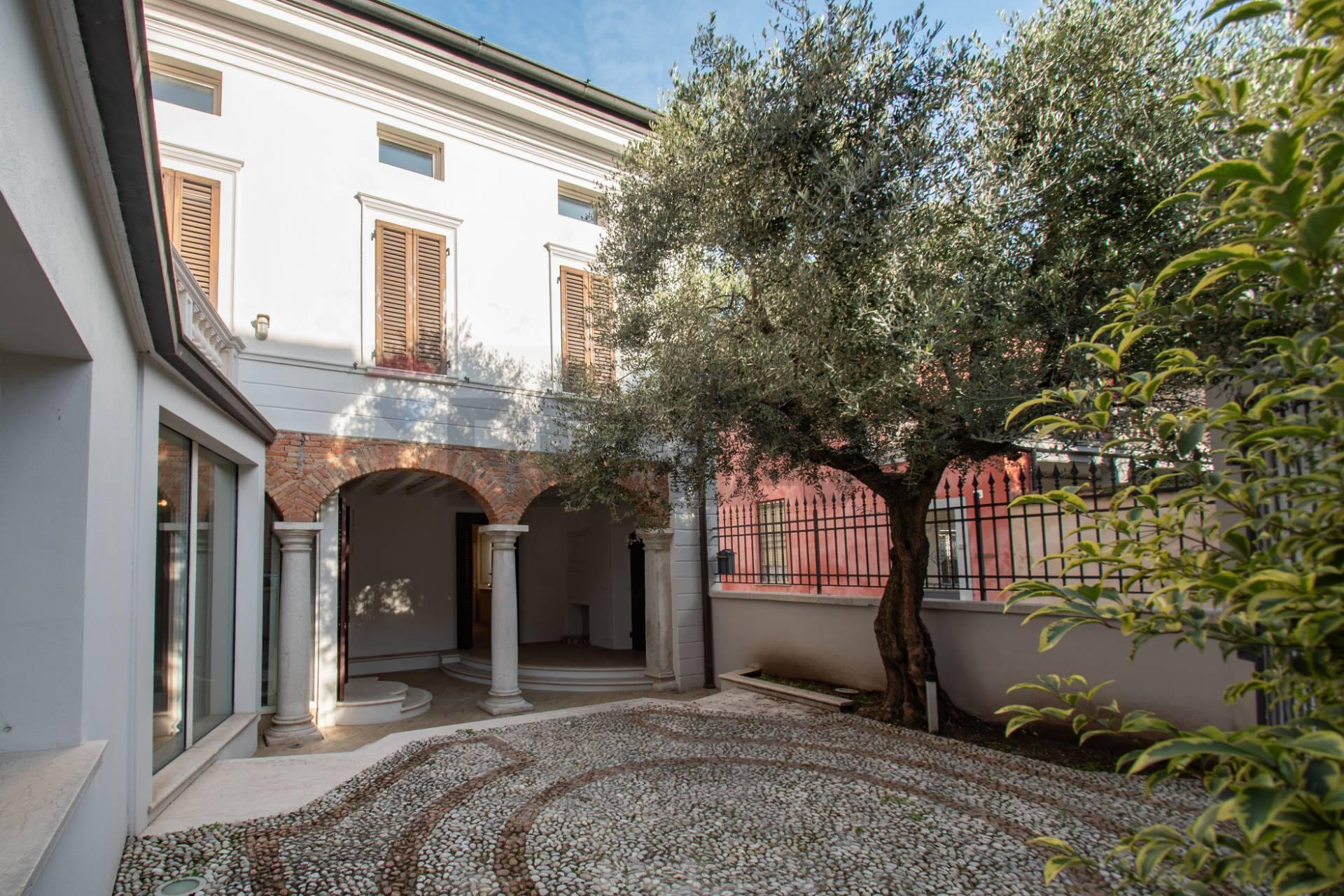 Casa indipendente in Via Mazzini 21, Bagnolo Mella