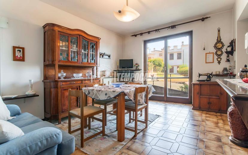 Bilocale in Via Monte Rosa 4/B, Appiano Gentile — foto 2 di 5