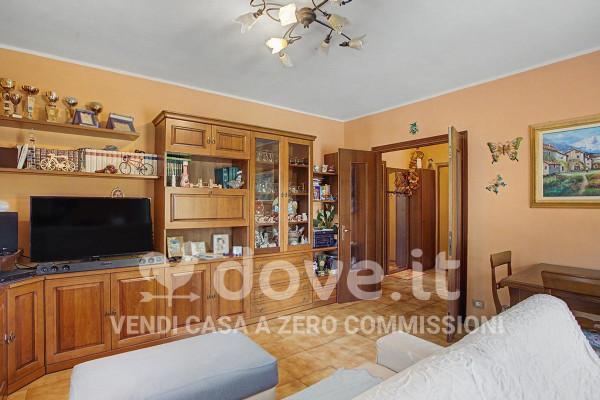 Trilocale in Via G. Leopardi 3, Caravate — foto 3 di 5