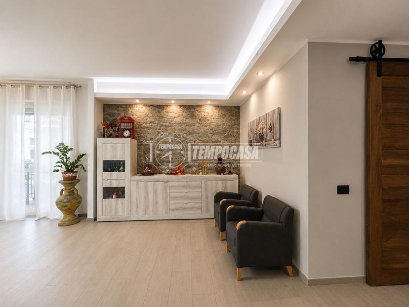 Quadrilocale in Via Antonio Vivaldi 18, Casatenovo — foto 3 di 5