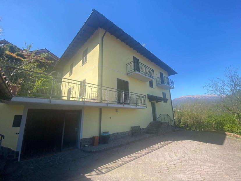 Villa unifamiliare, Lavena Ponte Tresa — foto 2 di 5