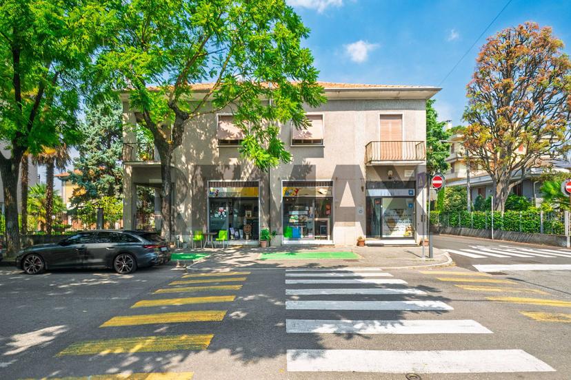 Casa indipendente in Viale Stelvio 22, Busto Arsizio — foto 3 di 5