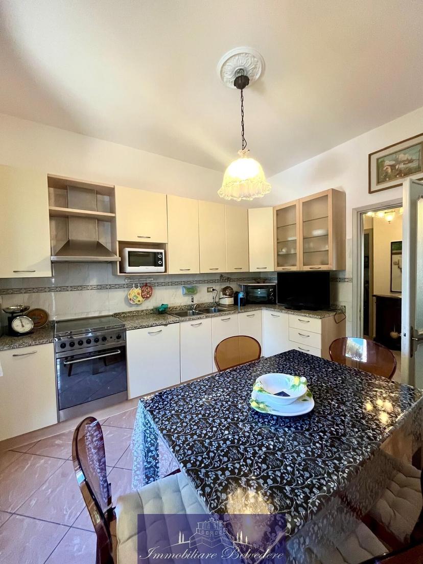 Quadrilocale in Via Montello, Firenze