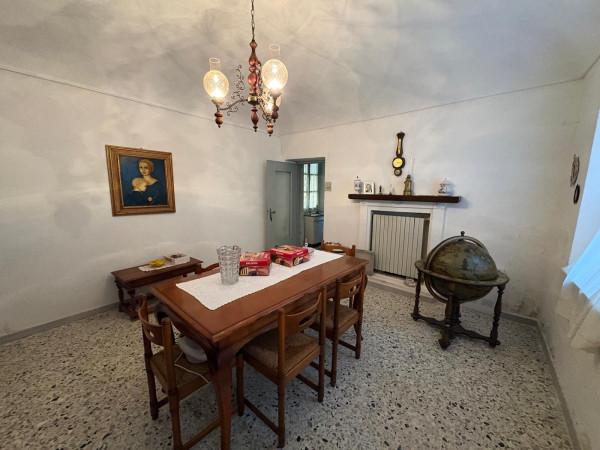 Terratetto unifamiliare in Via Camillo Benso di Cavour 39, Castagnole Monferrato — foto 2 di 5