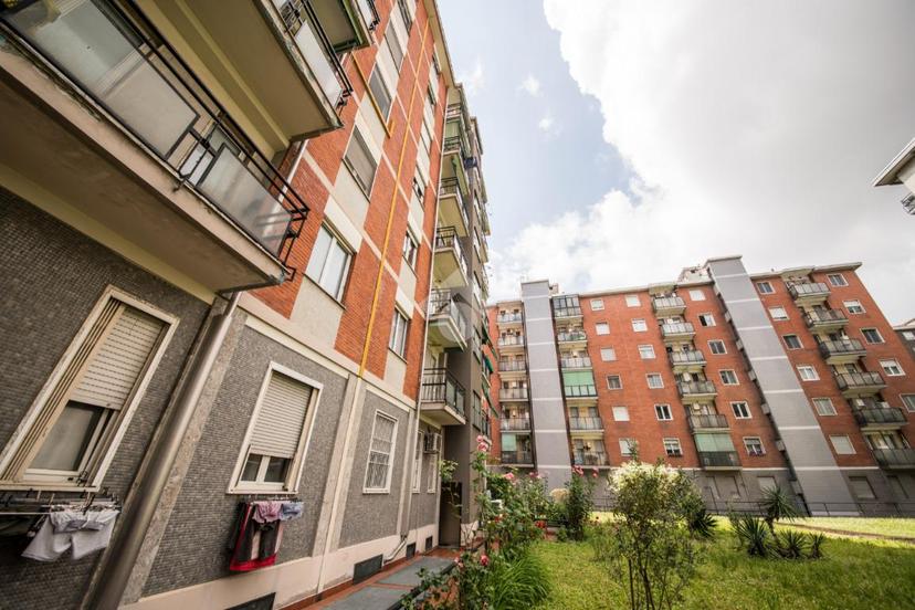 Trilocale in Via Carlo Boncompagni 32, Milano