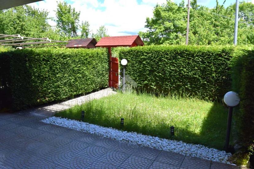 Trilocale in Via Valsugana 11, Sante Marie — foto 3 di 5