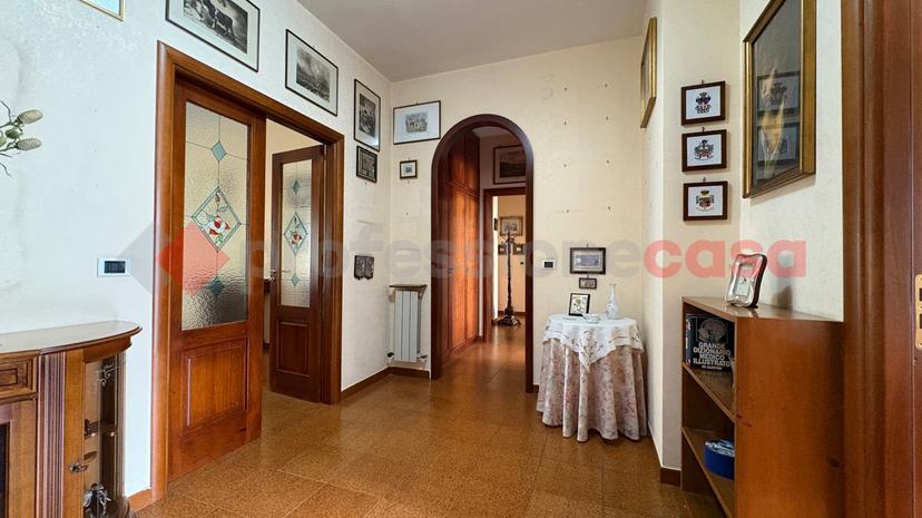 Appartamento in Via San Martino 87, Montesarchio — foto 3 di 5