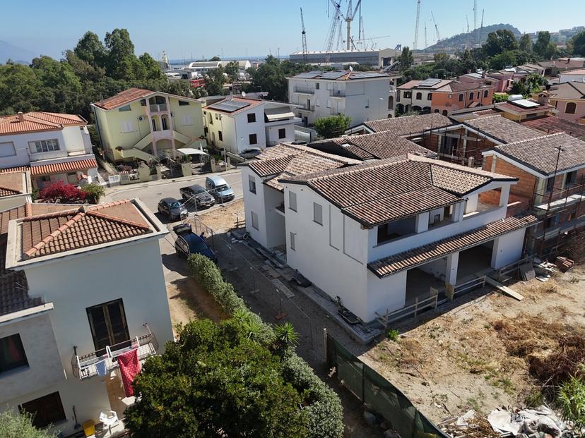 Trilocale in Via Sindaco Contu Sn, Tortolì — foto 3 di 5