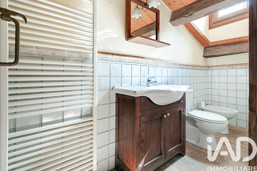 Casa indipendente in Piazza Santa Caterina 3, Comunanza — foto 3 di 5