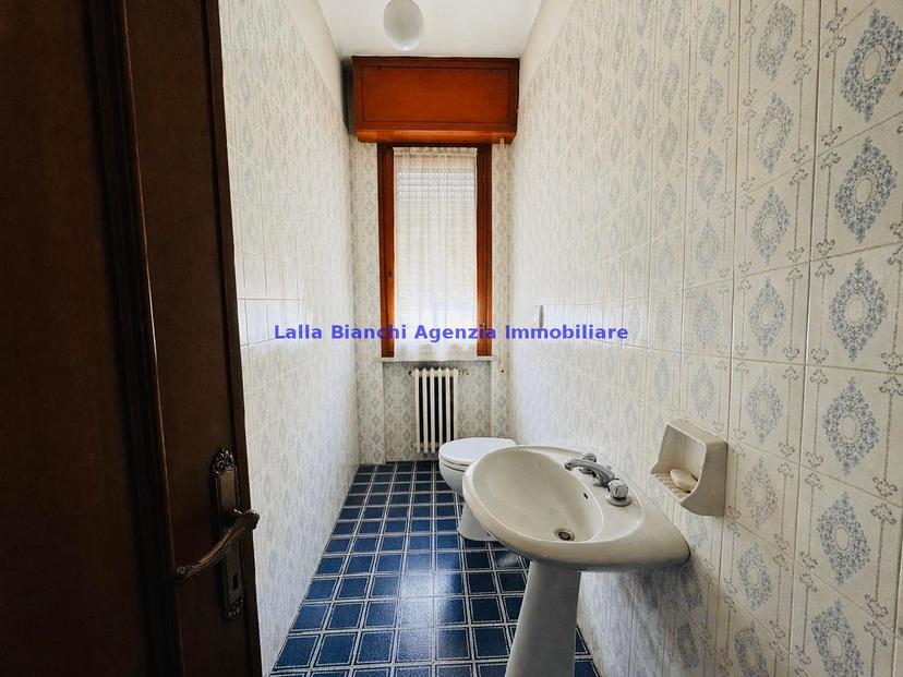 Villa unifamiliare in Via Tombesi, Pesaro — foto 2 di 5