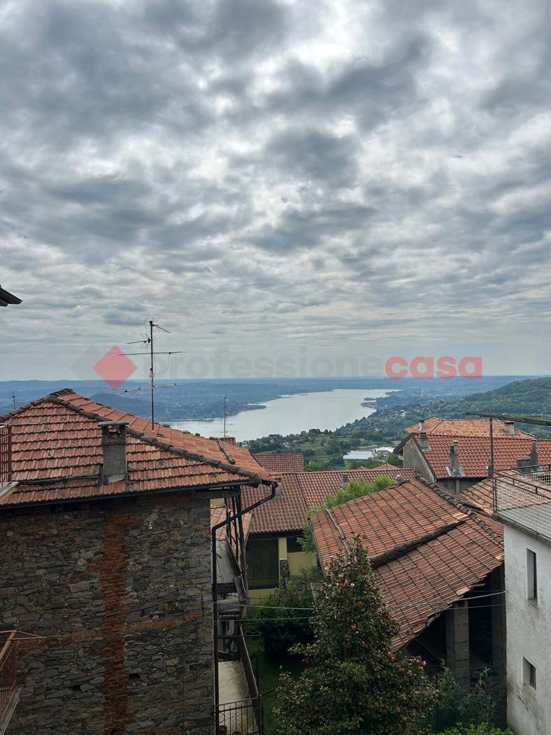 Trilocale in Via Bertoletti, Nebbiuno — foto 5 di 5