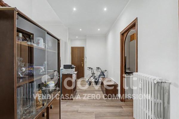 Trilocale in Via Costantino Nigra 14, Torino
