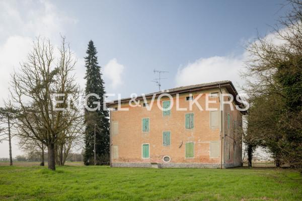 Casale in Via Modena 121, Cento — foto 3 di 5