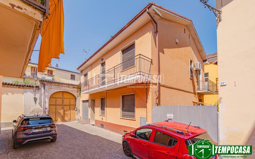 Villa in Via Padre Michele da Carbonara, Tortona — foto 2 di 5