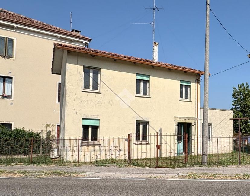 Villa in Via Euganea Feriole 208, Selvazzano Dentro